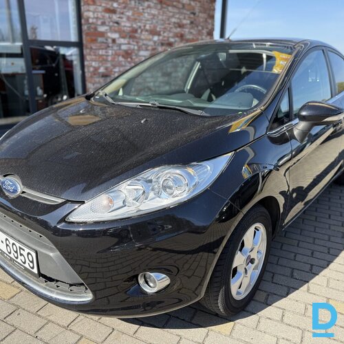Pārdod Ford Fiesta 1.6d, 2011