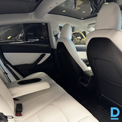 Pārdod Tesla Model 3 Standard Range Plus, 2019