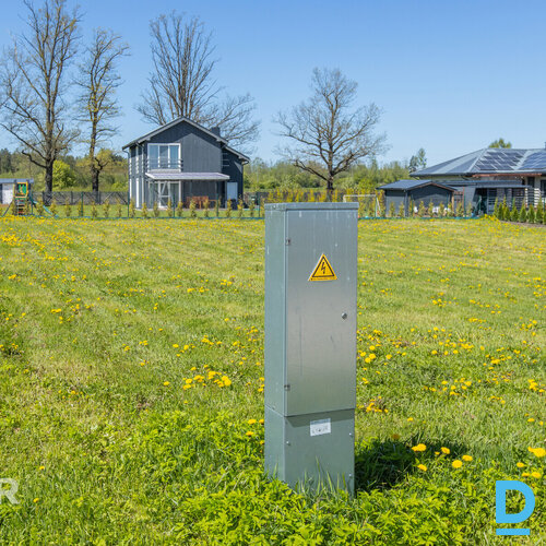 Pārdošanā 1202 m² zemes gabals privātmājas būvniecībai klusā ciematā netālu no S