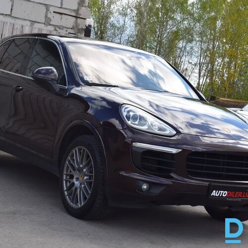 Pārdod Porsche Cayenne 3.0d, 2016