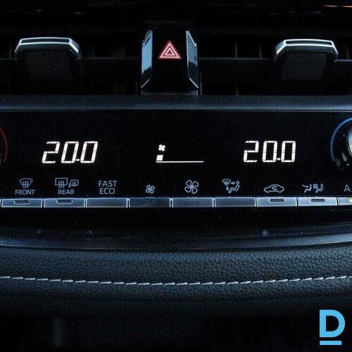 Pārdod Toyota Corolla Hybrid Touring Sport 1.8, 2020