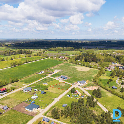 Pārdod zemi Kreimeņu iela 21