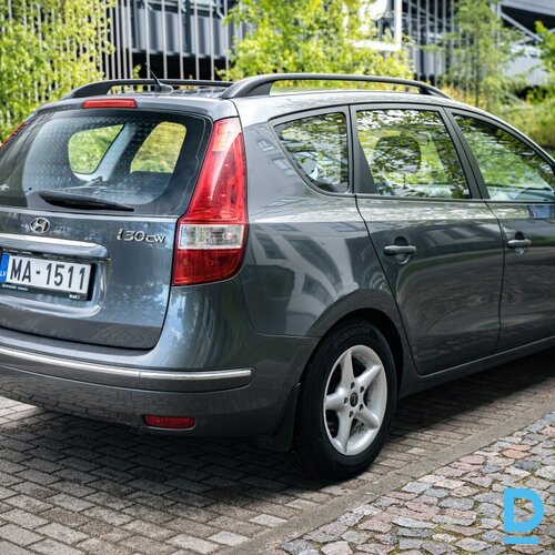 Pārdod Hyundai i30, 1.6i, 2008