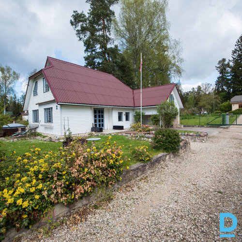 Pārdod māju Ogrē, Blaumaņa iela 20A, 190m²