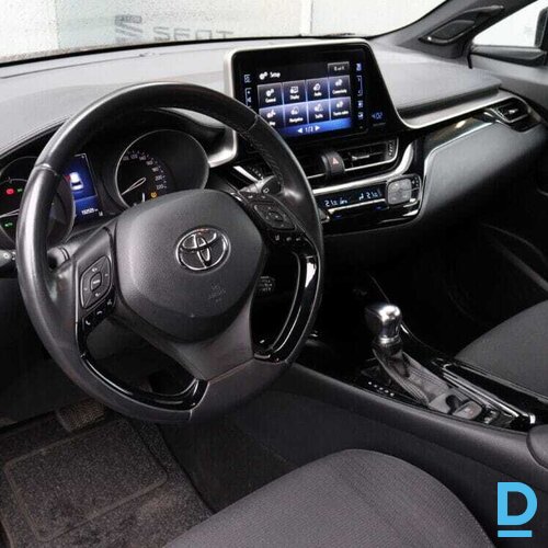 Pārdod Toyota C-HR, 2018 Pārdod Toyota C-HR, 2018