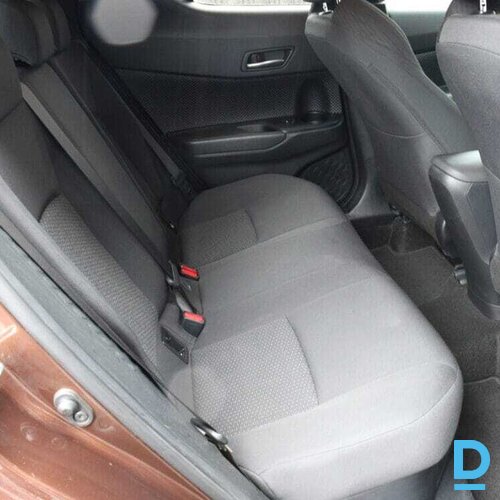 Pārdod Toyota C-HR, 2018 Pārdod Toyota C-HR, 2018