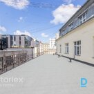 Квартира с просторной террасой в центре Риги