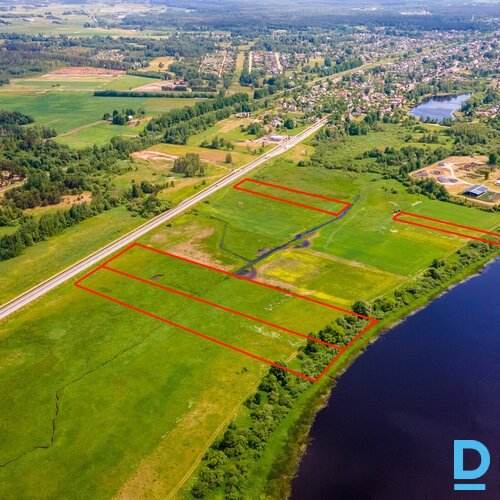 4.4 ha lauksaimniecības zeme (4 zemes gabali), Jaungrāveri, Vientuļnieki, Lindas, Turku pagasts, Līvānu novads, Latvija. 4.4 ha lauksaimniecības zeme (4 zemes gabali), Jaungrāveri, Vientuļnieki, Lindas, Turku pagasts, Līvānu novads, Latvija.