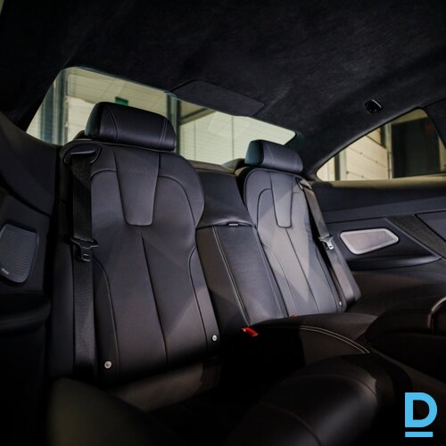 Pārdod BMW M6 4.4i, 2012