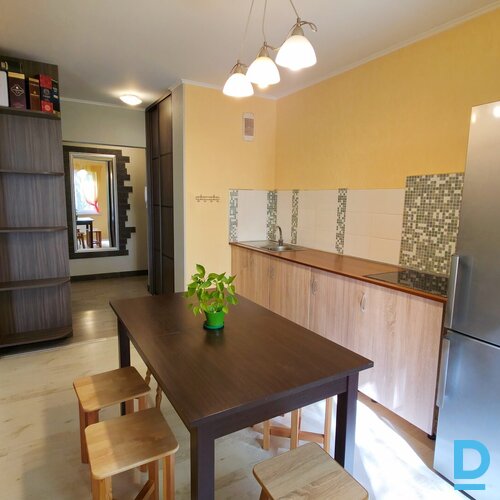 Pārdod dzīvokli Celtnieku 6b, 54m², 2 ist. Pārdod dzīvokli Celtnieku 6b, 54m², 2 ist.