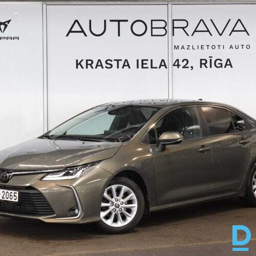 Pārdod Toyota Corolla 1.6i, sedans, 2020