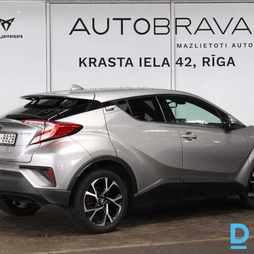 Pārdod Toyota C-Hr Hybrid Premium 1.8, 2019 Pārdod Toyota C-Hr Hybrid Premium 1.8, 2019