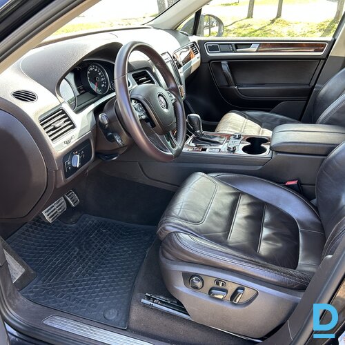 Pārdod Volkswagen Touareg 4.2d, 2011 Pārdod Volkswagen Touareg 4.2d, 2011