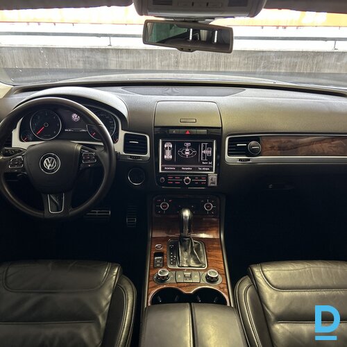 Pārdod Volkswagen Touareg 4.2d, 2011 Pārdod Volkswagen Touareg 4.2d, 2011