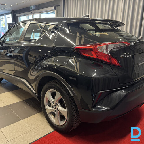 Pārdod Toyota C-Hr 1.8, 2019