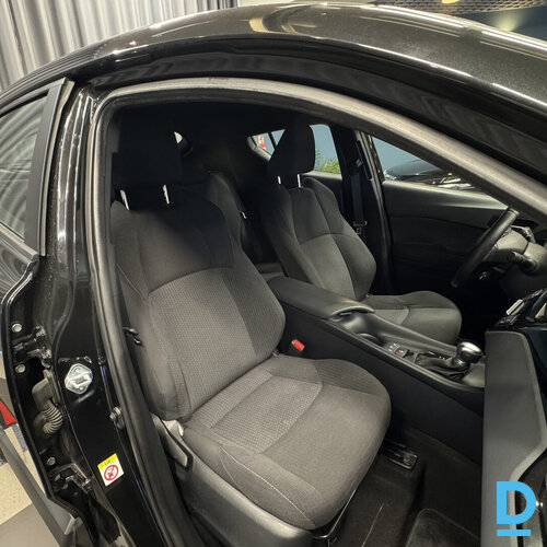 Pārdod Toyota C-Hr 1.8, 2019