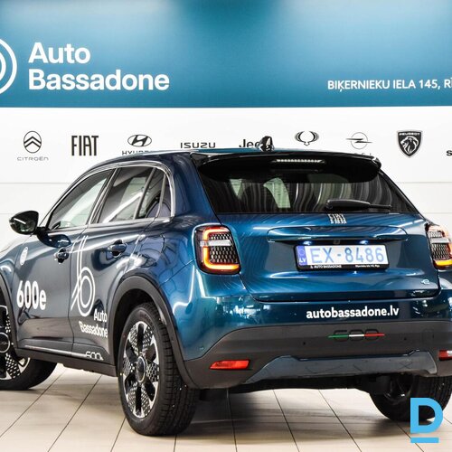 Pārdod Fiat 600 Electric 54 kWh La Prima, 2024 Pārdod Fiat 600 Electric 54 kWh La Prima, 2024