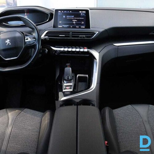 Pārdod Peugeot 3008 Allure 1.2i, 2021