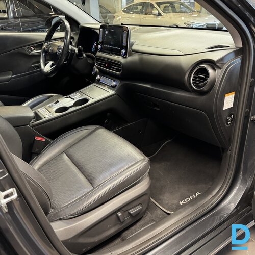 Pārdod Hyundai Kona 64kWh Premium, 2019