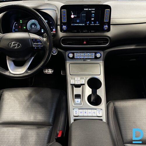 Pārdod Hyundai Kona 64kWh Premium, 2019