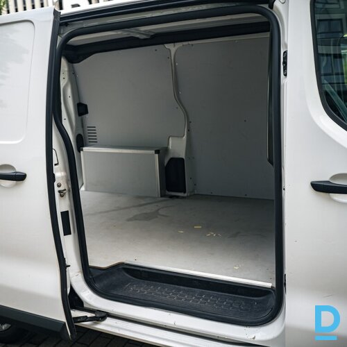 Pārdod Opel Vivaro 1.5d, 2020