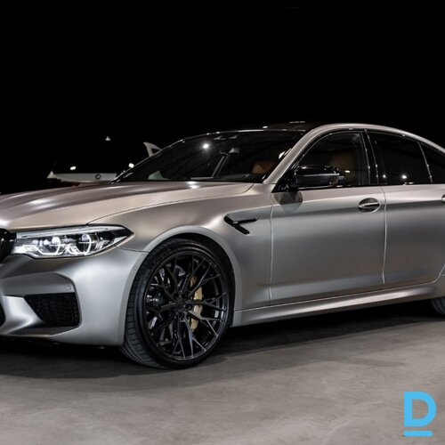 Pārdod BMW M5 4.4i, 2018