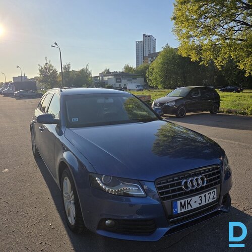Pārdod Audi A4, 2009