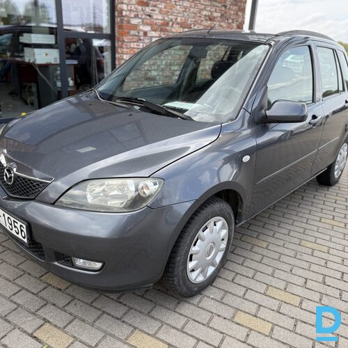 Pārdod Mazda 2 1.4i, 2004