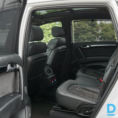Pārdod Audi Q7 3.0d, 2013