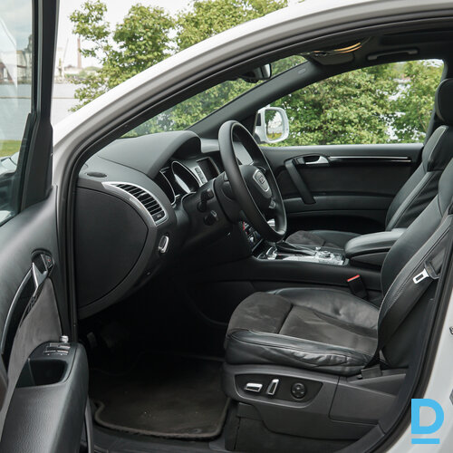 Pārdod Audi Q7 3.0d, 2013