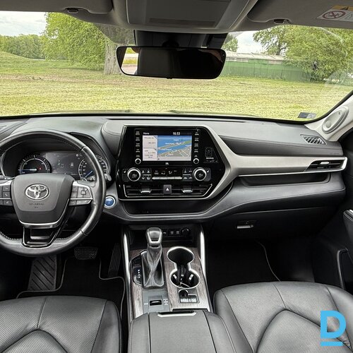 Pārdod Toyota Highlander 2.5, hibrīds, 2021 Pārdod Toyota Highlander 2.5, hibrīds, 2021