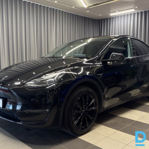 Pārdod Tesla Model Y Long Range, Dual Motor, 2021