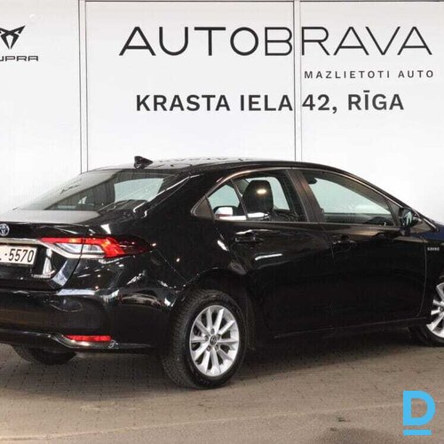 Pārdod Toyota Corolla Active Hybrid 1.8, 2020