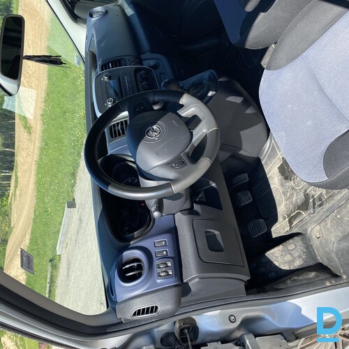 Pārdod Opel Vivaro, 2015