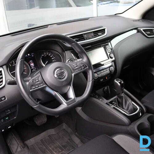 Pārdod Nissan Qashqai 1.3i, 2021