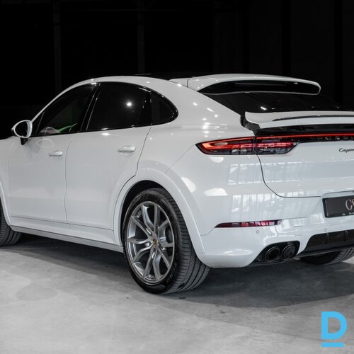 Pārdod Porsche Cayenne S, 2020
