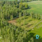 Pārdošanā līdzens 5014 m² zemes gabals privātai apbūvei netālu no Jaunolaines.Ze