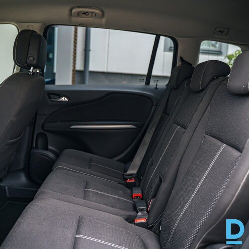 Pārdod Opel Zafira 2.0d, 2017