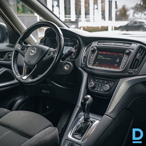 Pārdod Opel Zafira 2.0d, 2017