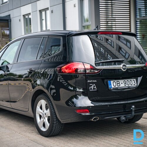 Pārdod Opel Zafira 2.0d, 2017
