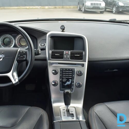 Pārdod Volvo XC60 2.4D,4x4, Facelift, 2012 Pārdod Volvo XC60 2.4D,4x4, Facelift, 2012