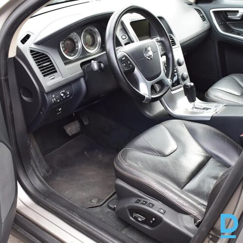 Pārdod Volvo XC60 2.4D,4x4, Facelift, 2012 Pārdod Volvo XC60 2.4D,4x4, Facelift, 2012