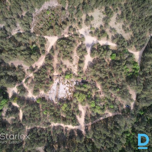 5.4 ha meža zeme ar Garkalnes bunkuru 5.4 ha meža zeme ar Garkalnes bunkuru