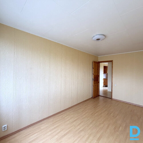 Pārdod dzīvokli Miera iela 16