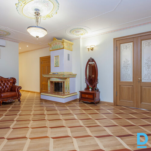 Pārdod dzīvokli Rīga Centrs Brīvības 76 Pārdod dzīvokli Rīga Centrs Brīvības 76