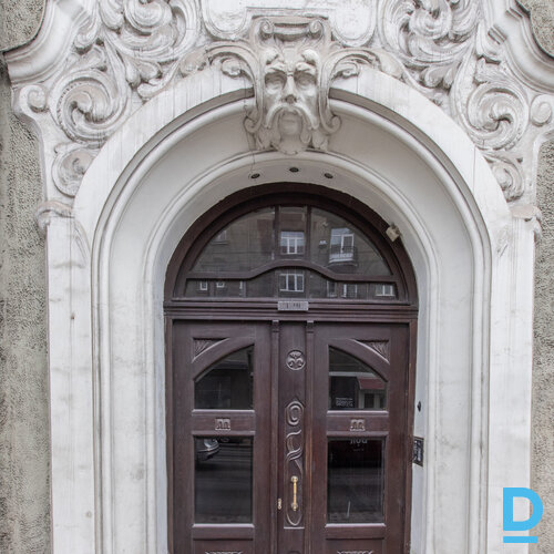 Pārdod dzīvokli Rīga Centrs Brīvības 76 Pārdod dzīvokli Rīga Centrs Brīvības 76