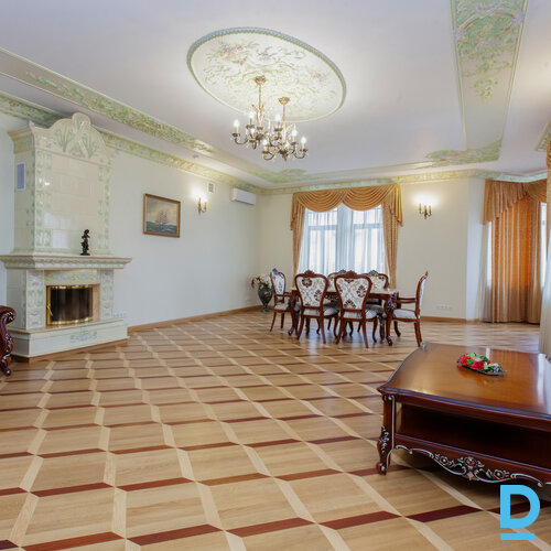 Pārdod dzīvokli Rīga Centrs Brīvības 76 Pārdod dzīvokli Rīga Centrs Brīvības 76