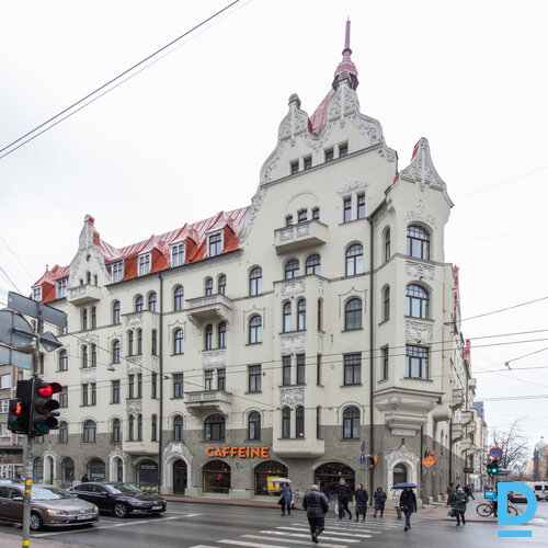 Pārdod dzīvokli Rīga Centrs Brīvības 76