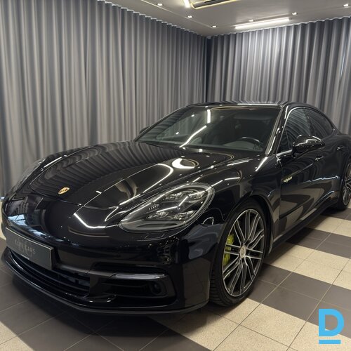 Pārdod Porsche Panamera 4 E-Hybrid, 2013