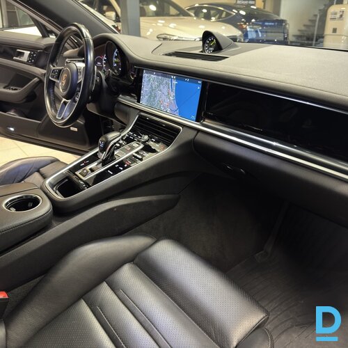 Pārdod Porsche Panamera 4 E-Hybrid, 2013